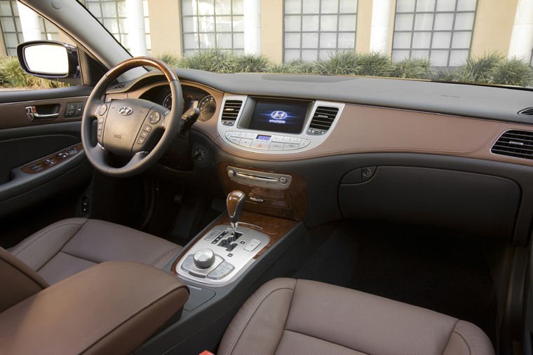 2010 Hyundai Genesis Interior Picture