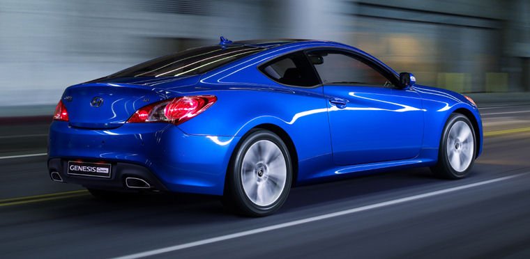 2010 Hyundai Genesis Coupe Picture