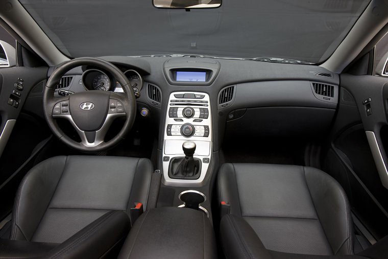 2010 Hyundai Genesis Coupe Cockpit Picture