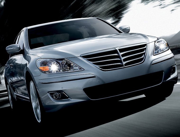 2011 Hyundai Genesis Picture