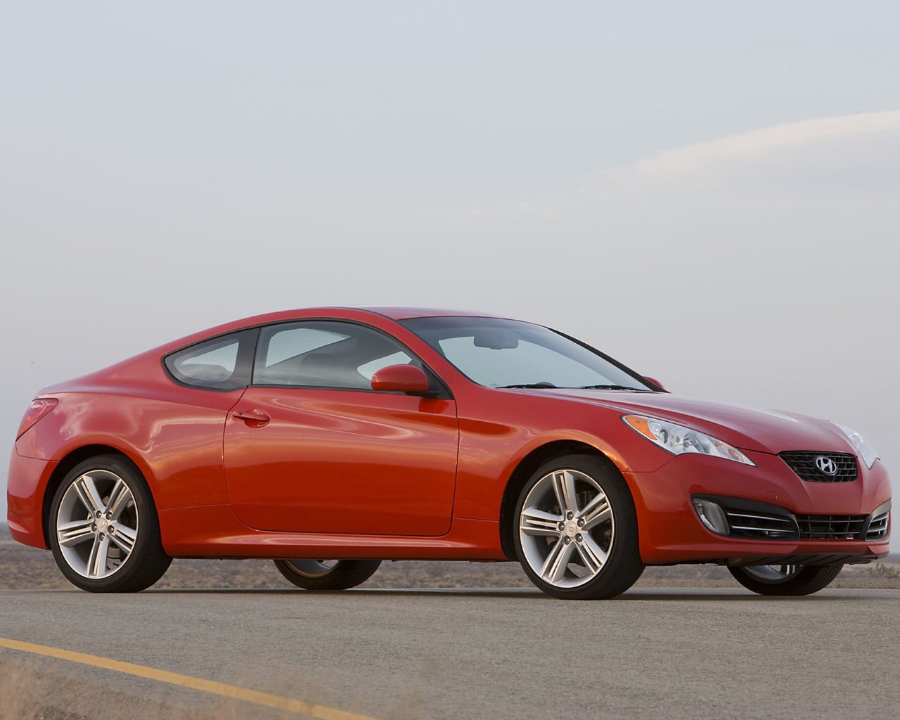 Hyundai Genesis Desktop Wallpaper