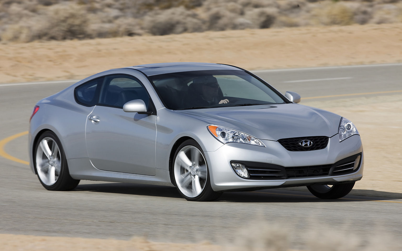 Hyundai Genesis Desktop Wallpaper