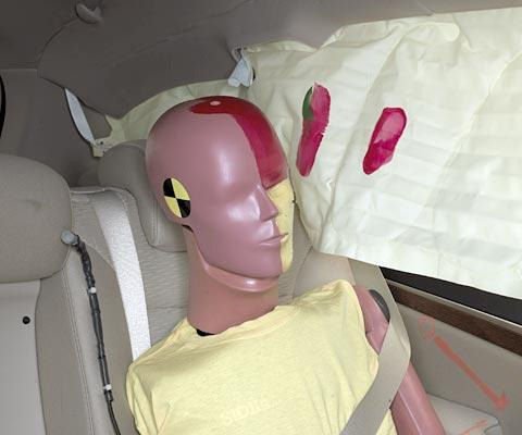 2009 Hyundai Santa Fe IIHS Side Impact Crash Test Picture