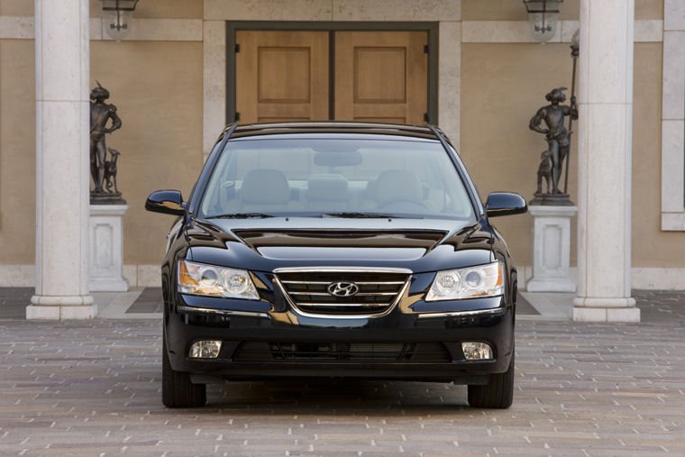 2010 Hyundai Sonata Picture
