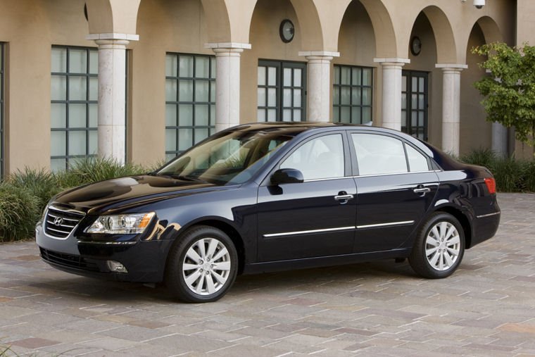 2010 Hyundai Sonata Picture