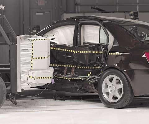 2010 Hyundai Sonata IIHS Side Impact Crash Test Picture