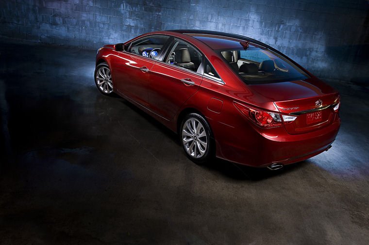 2011 Hyundai Sonata Picture
