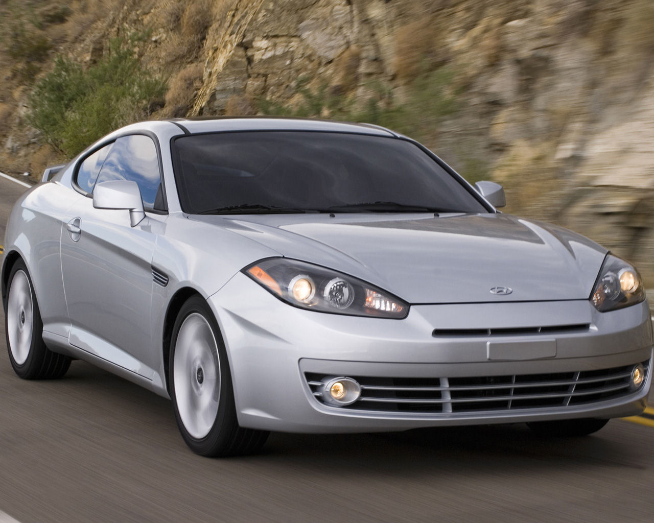 Hyundai Tiburon Desktop Wallpaper