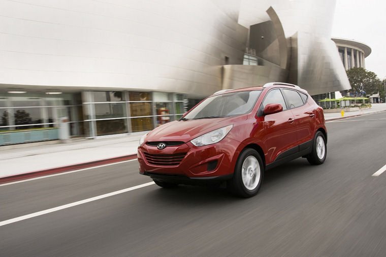 2010 Hyundai Tucson AWD Picture