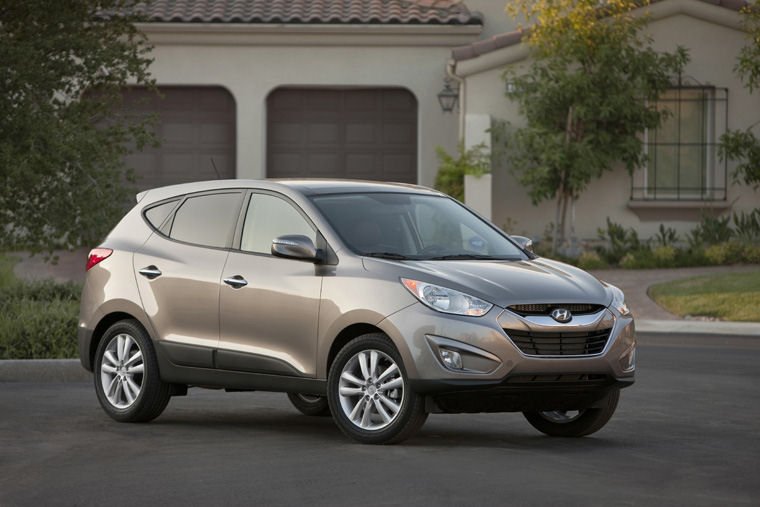 2010 Hyundai Tucson Limited AWD Picture