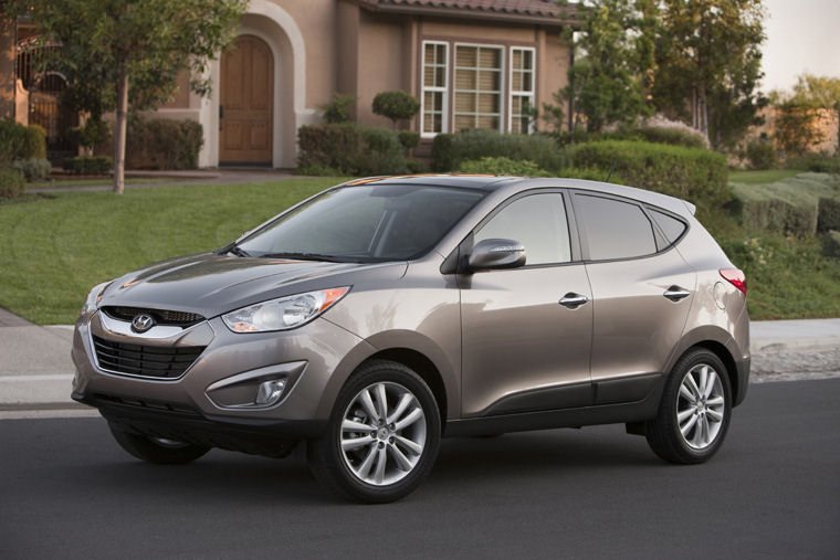 2010 Hyundai Tucson Limited AWD Picture
