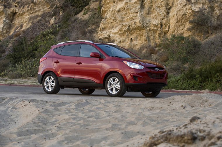 2011 Hyundai Tucson AWD Picture