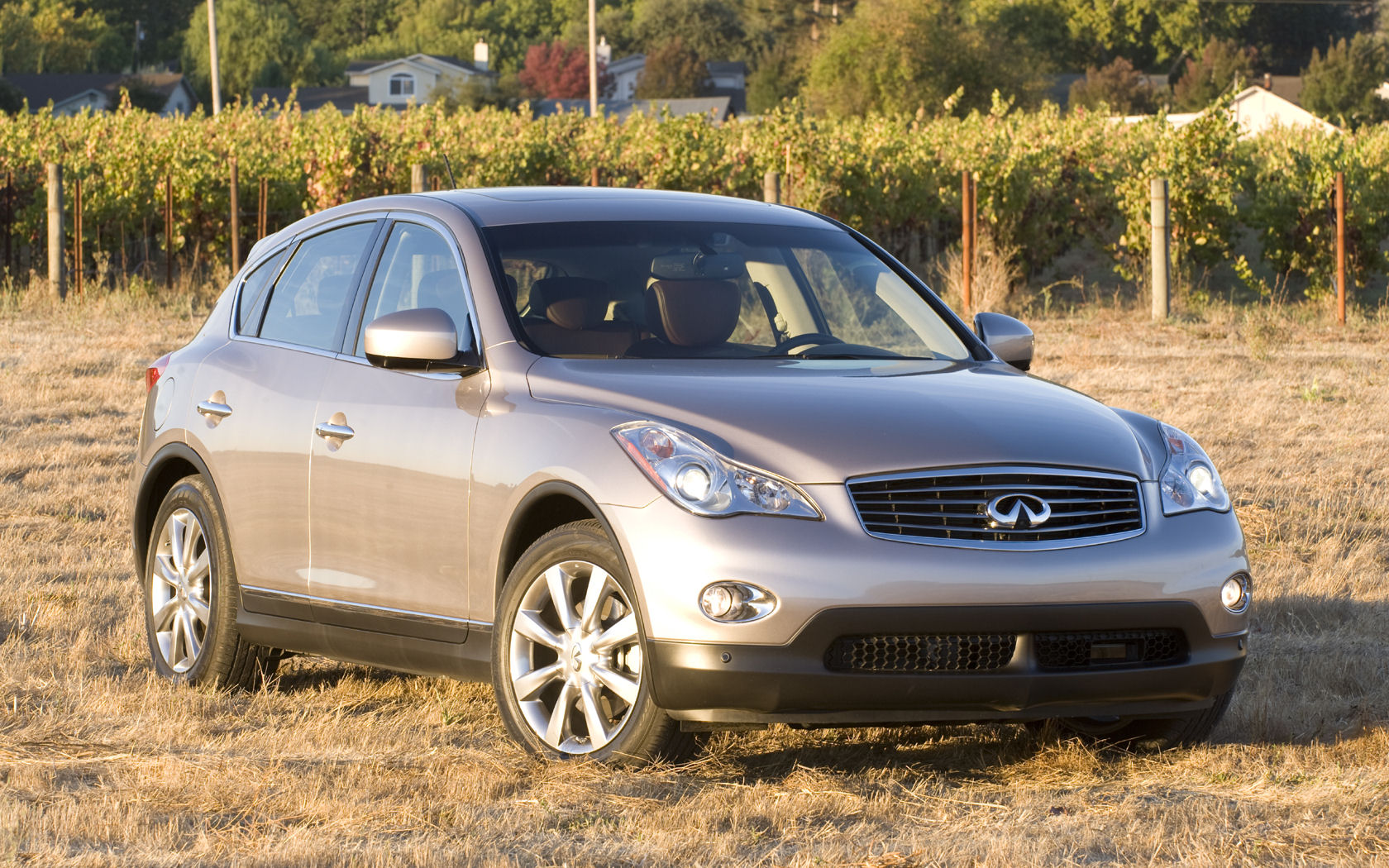 Infiniti EX35 Desktop Wallpaper