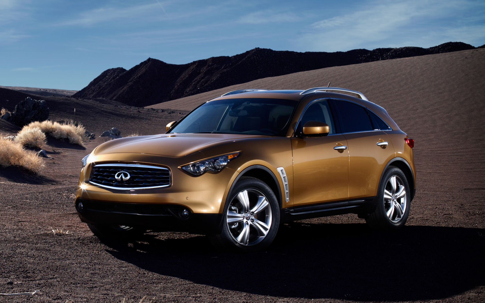 Infiniti FX Desktop Wallpaper