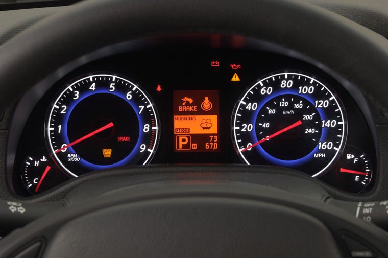 2008 Infiniti G35 Sedan Gauges Picture