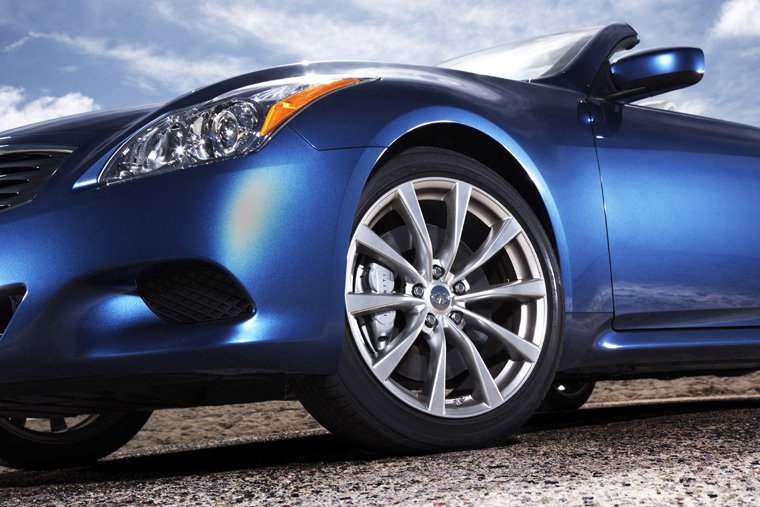2010 Infiniti G37 Convertible Rim Picture