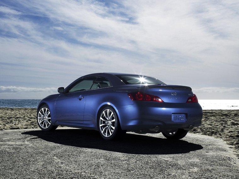 2011 Infiniti G37 Convertible Picture