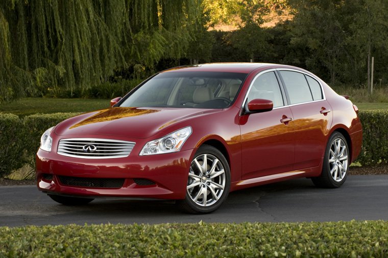 2011 Infiniti G37S Sedan Picture