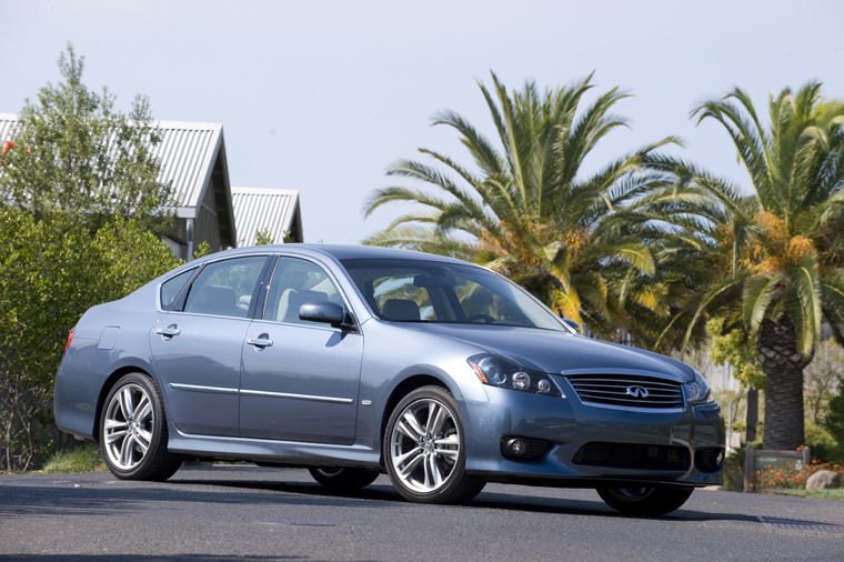 2010 Infiniti M35 S Picture