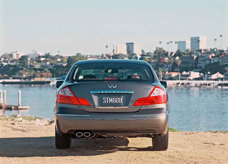 2005 Infiniti Q45 Picture