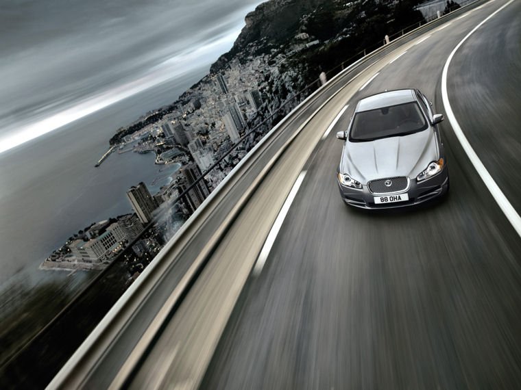 2009 Jaguar XF Picture