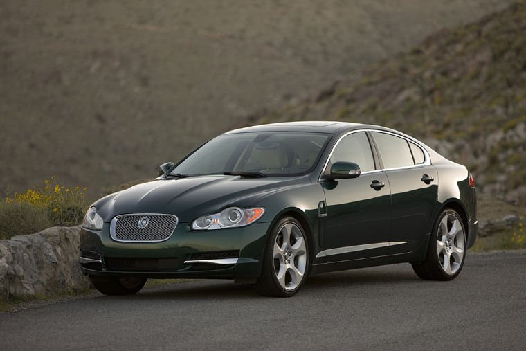 2009 Jaguar XF Picture