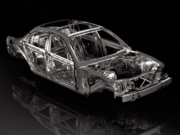 2004 Jaguar XJ8 Chassis Picture