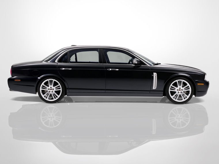 2009 Jaguar XJ Super V8 Portfolio Picture