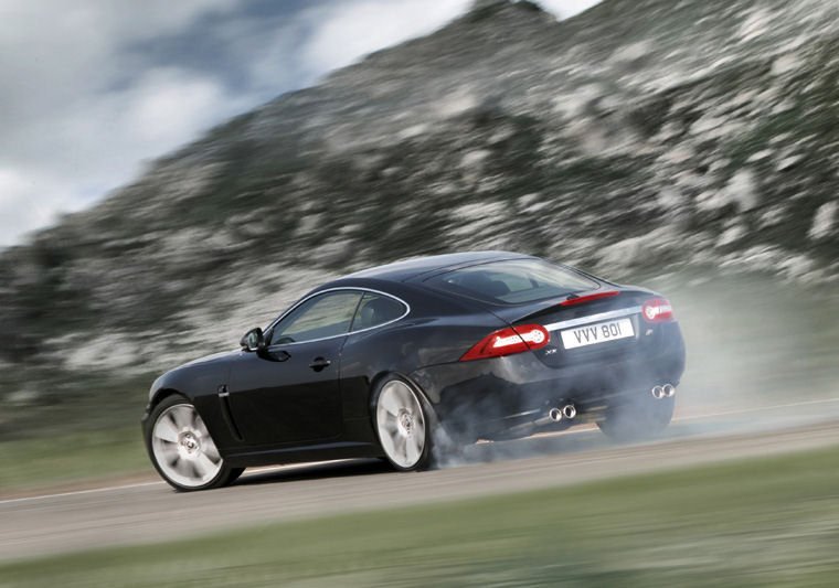 2011 Jaguar XKR Picture