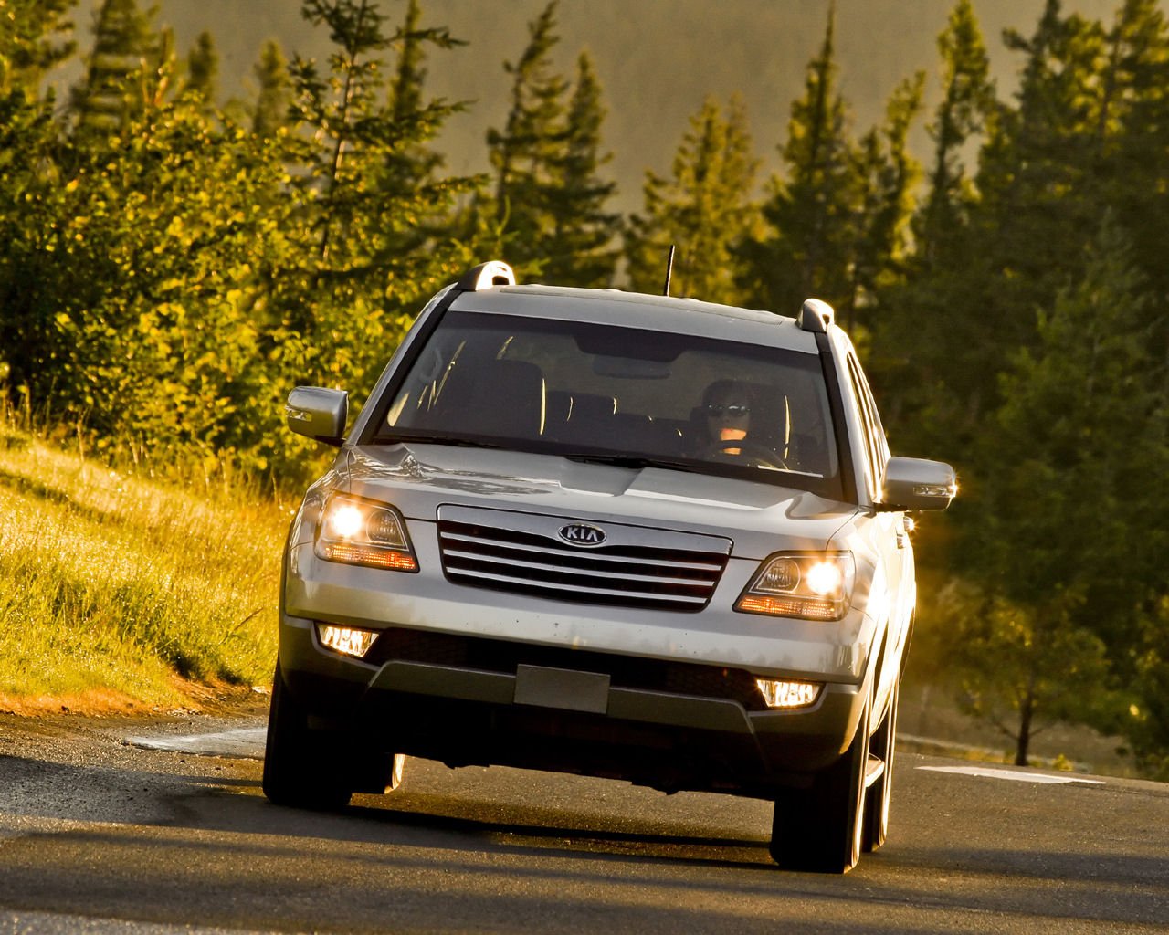 Kia Borrego Desktop Wallpaper