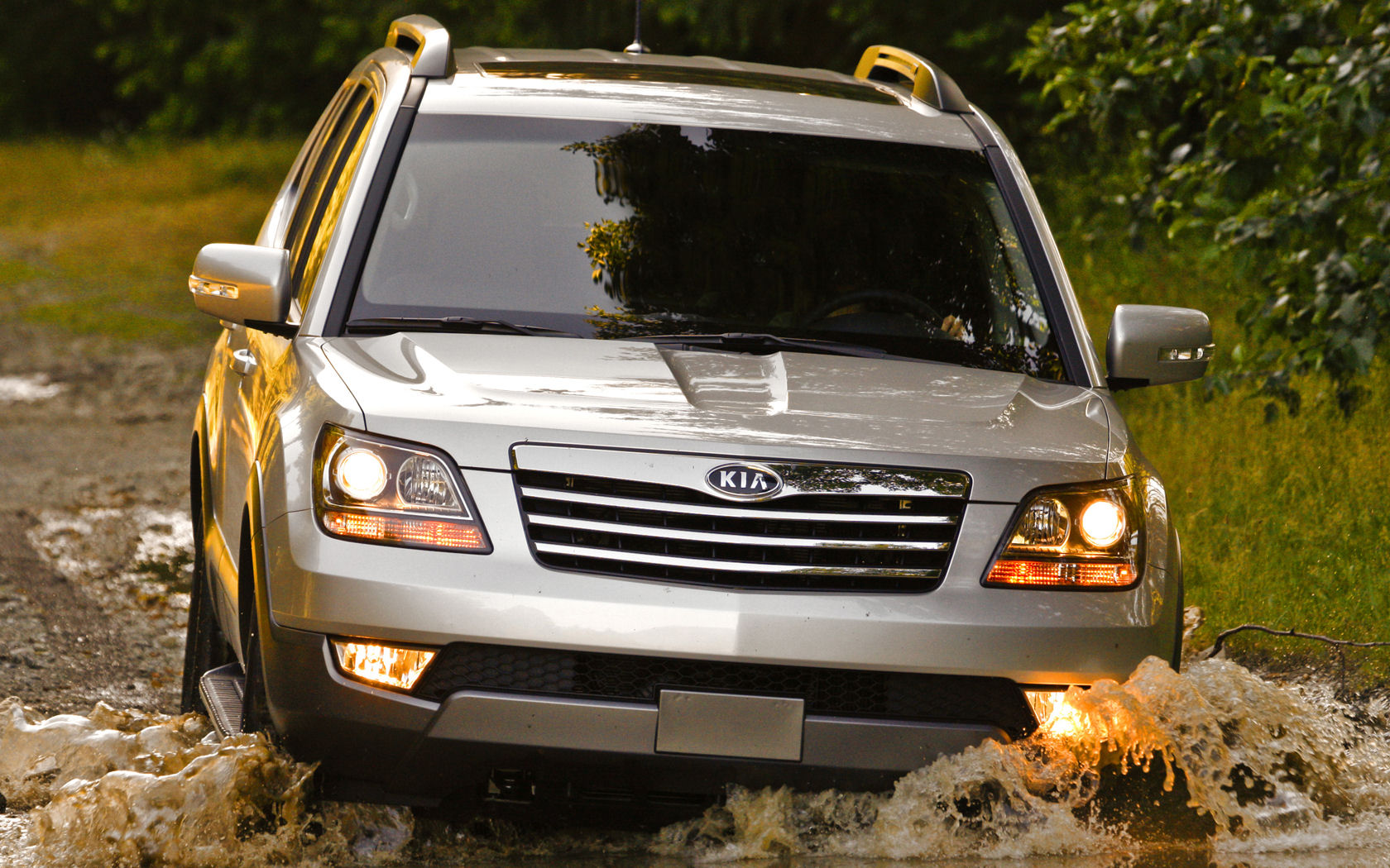 Kia Borrego Desktop Wallpaper