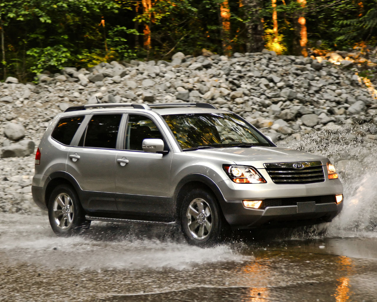 Kia Borrego Desktop Wallpaper