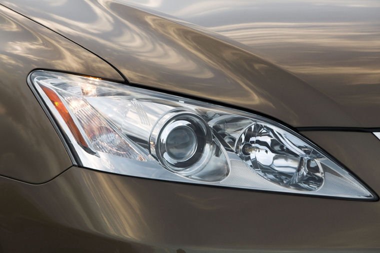 2008 Lexus ES350 Headlight Picture
