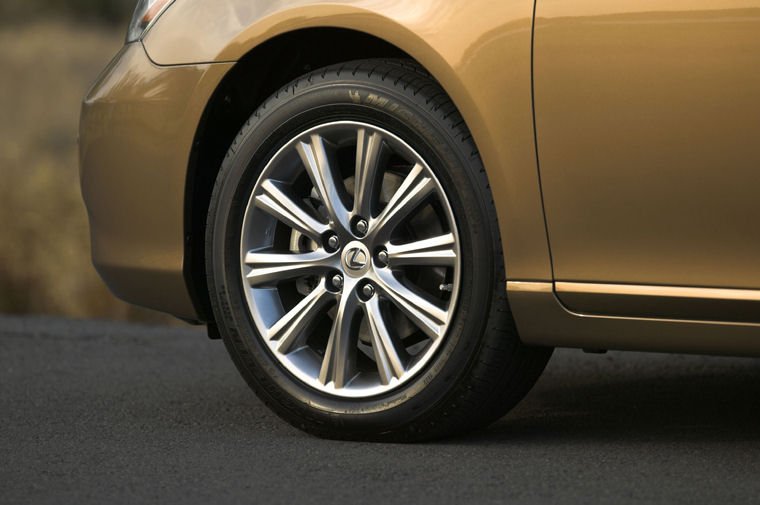 2009 Lexus ES350 Rim Picture