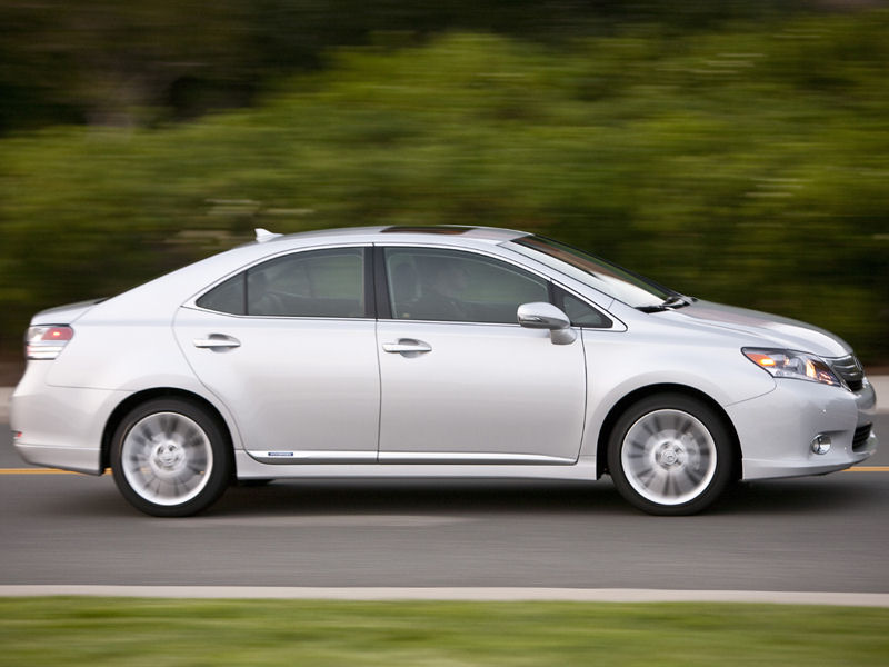 Lexus HS Desktop Wallpaper