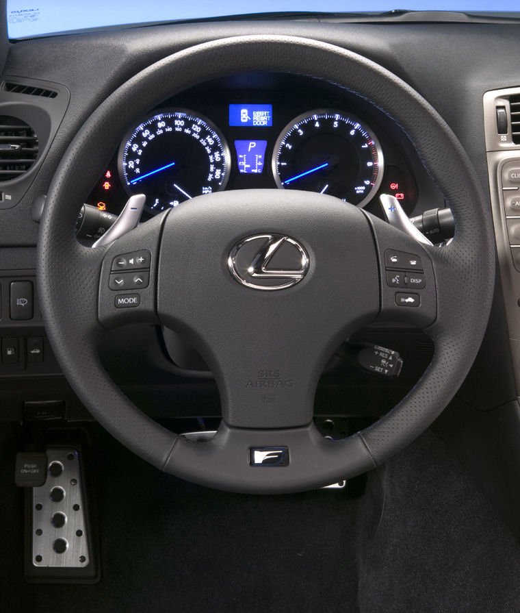 2008 Lexus IS-F Steering-Wheel Picture
