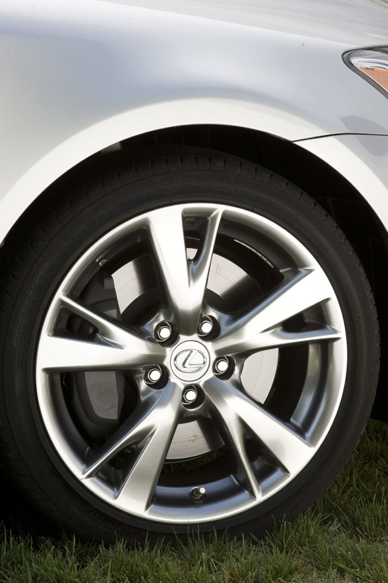 2009 Lexus IS 350 Rim Picture