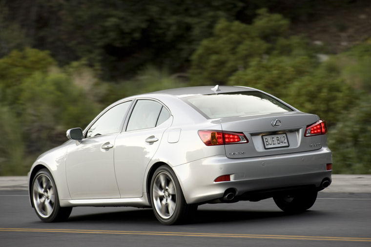 2010 Lexus IS 350 Picture
