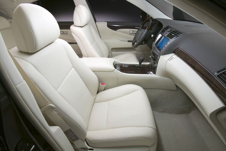 2009 Lexus LS 460 Front Seats Picture