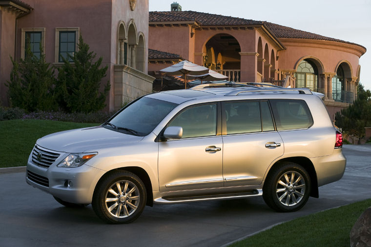 2008 Lexus LX 570 Picture