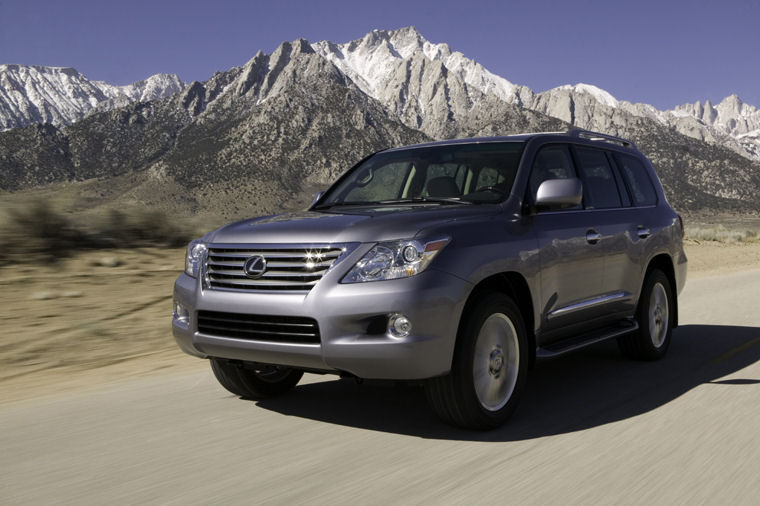 2010 Lexus LX 570 Picture