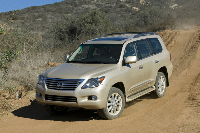 2010 Lexus LX 570 Picture