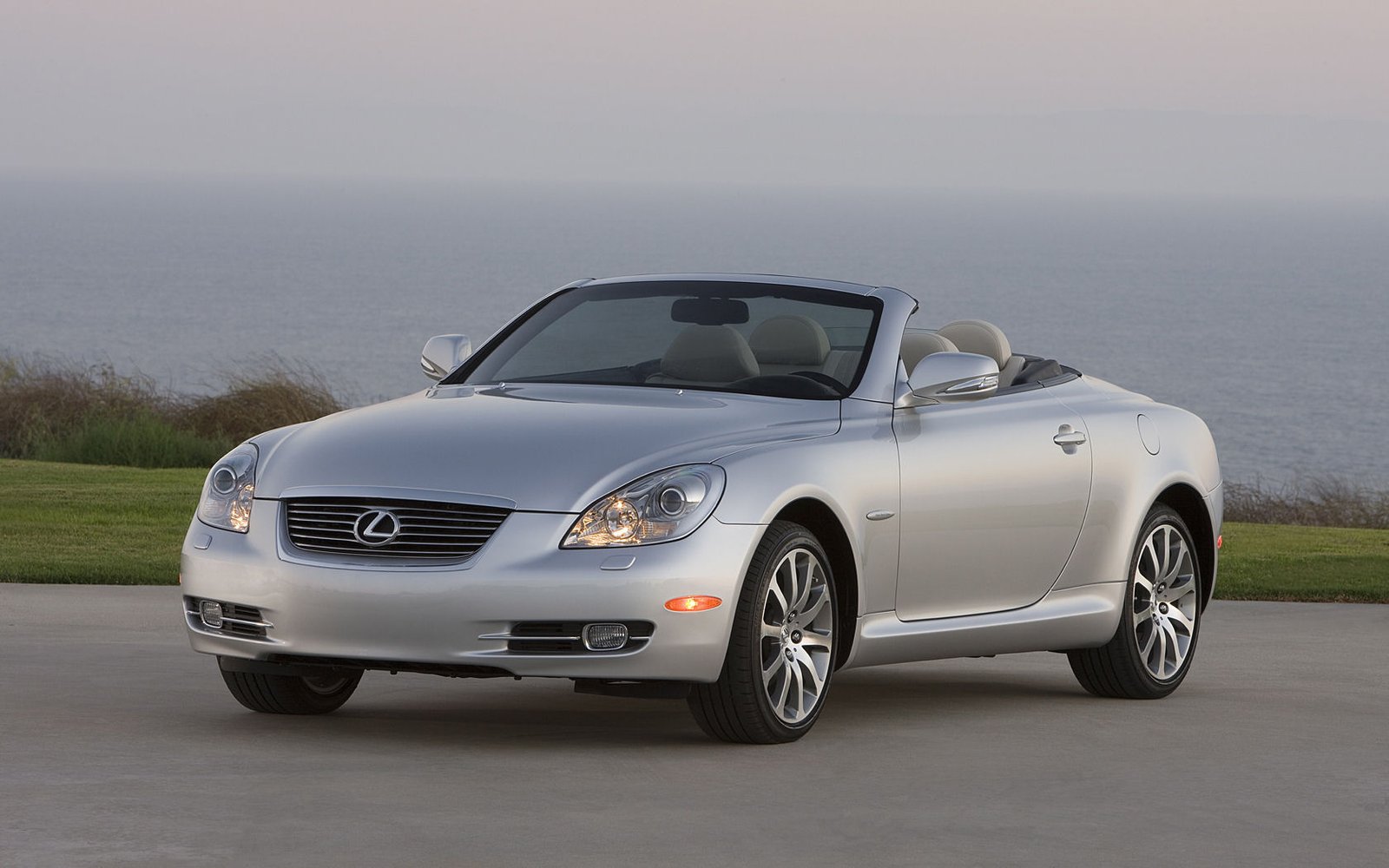 Lexus SC Desktop Wallpaper