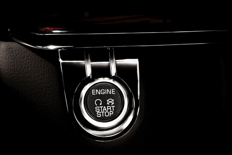2010 Lincoln MKS Start Button Picture