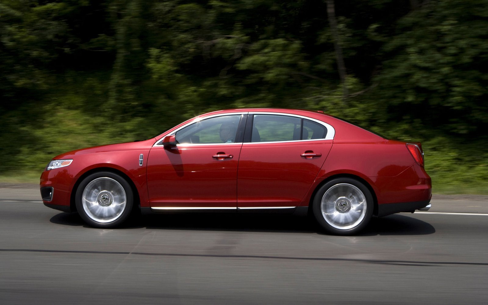 Lincoln MKS Desktop Wallpaper