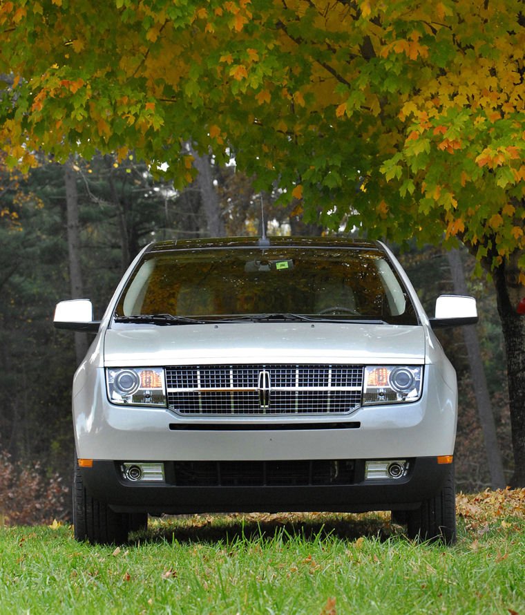 2010 Lincoln MKX Picture