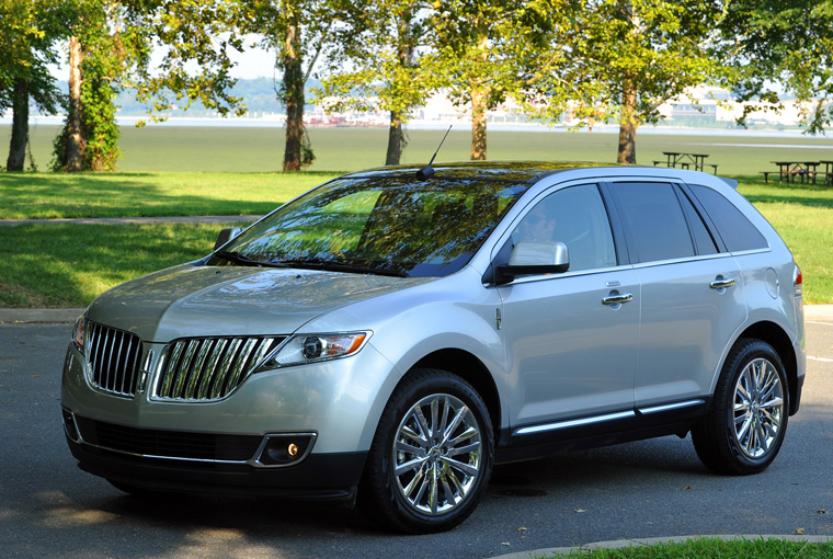 2011 Lincoln MKX Picture