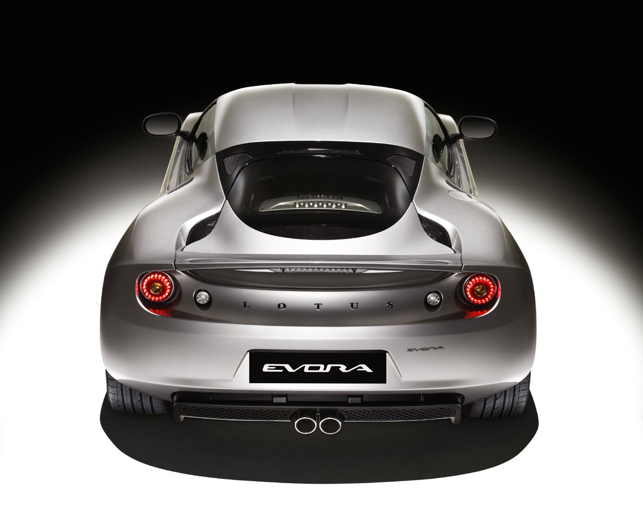 Lotus Evora Desktop Wallpaper