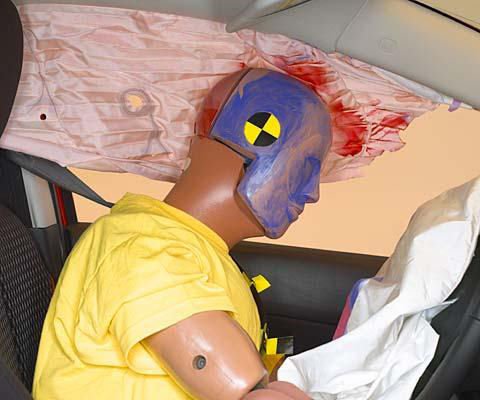 2011 Mazda 2 IIHS Frontal Impact Crash Test Picture