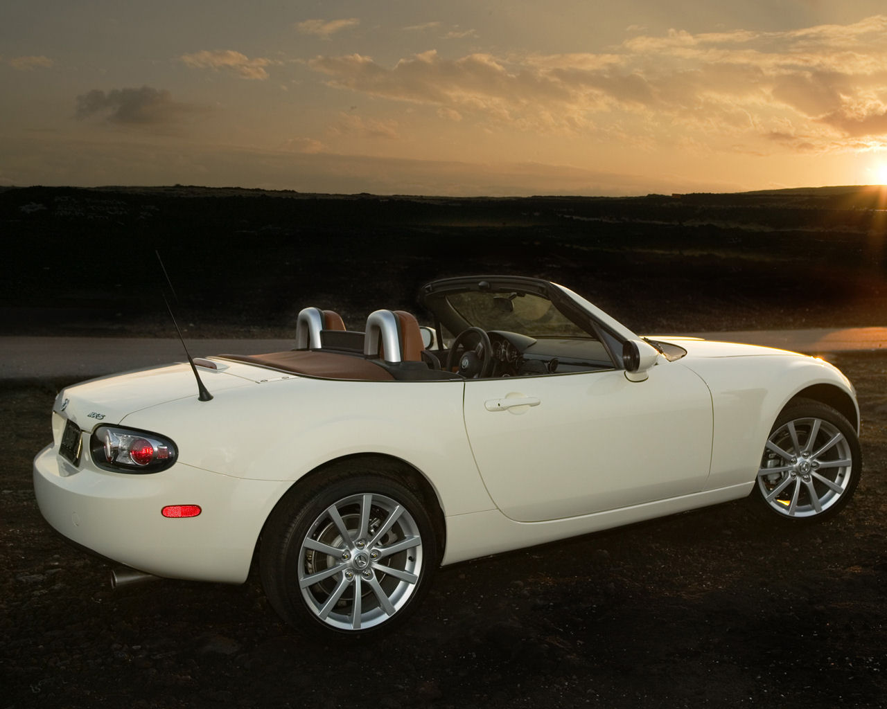 Mazda MX5 Desktop Wallpaper